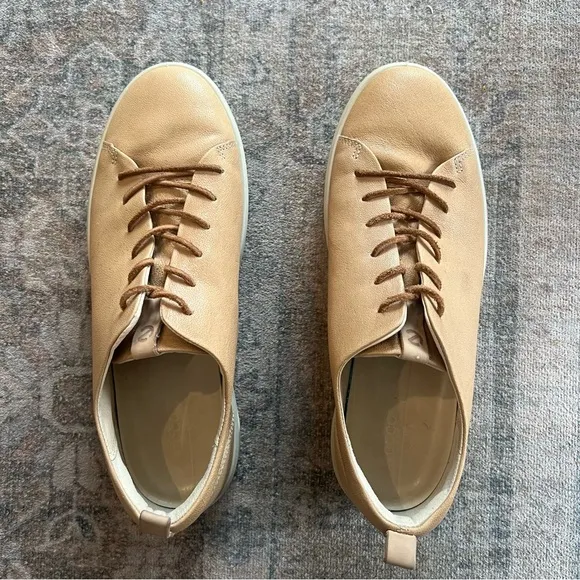 Women’s Ecco Soft Leather Tan Shoes Sneakers 10 Comfort Trainers Walking Classic