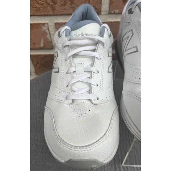 Women's New Balance 928V3 White Comfort Walking Athletic Sneaker Size 8.5D