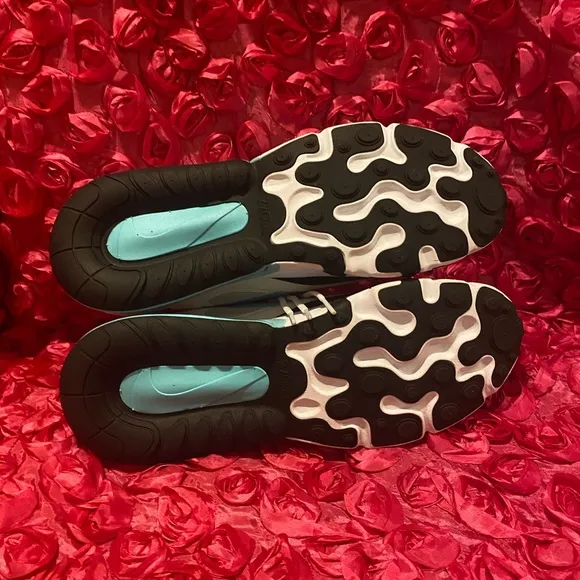 Women's Nike Air Max 270 React Shoes