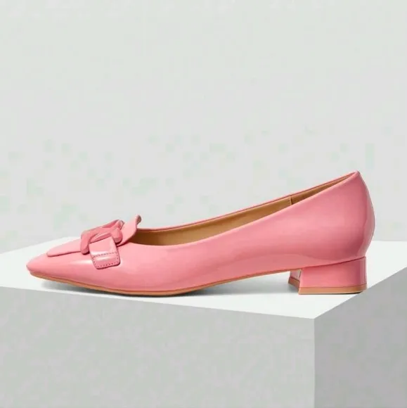 WOMEN'S SIMPLE COMMUTER STYLE CHAIN DETAIL FLAT SHOES