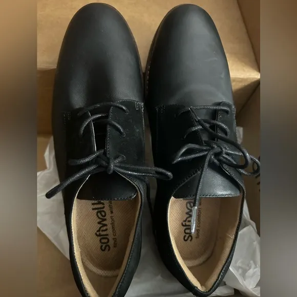 Women's Willis Black Leather Suede Upper Size 9W by SoftWalk®