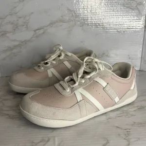 Xero Kelso shoes leather suede comfort walking shoes size 10.5