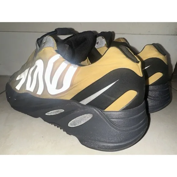Yeezy Boost 700 Size 12 MNVN‎ Honey Flux