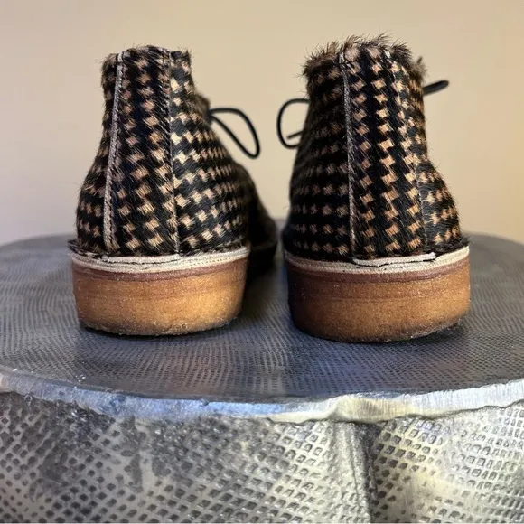 YMC~ Houndstooth Check Pony Hair Style  Chukka Ankle Boots in size 40  (US 9)