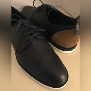 Zanzara mens dark blue leather oxford shoes US 13 medium