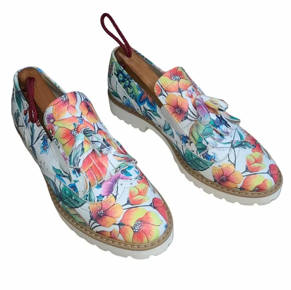 Zapato White Leather Loafer Oxford Lug Sole Floral Print Women's Size 6.5