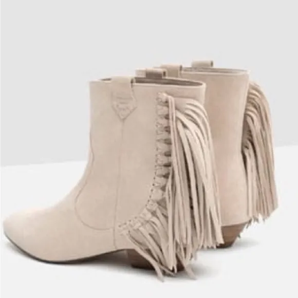 Zara Fringe Cream Suede Ankle Boots EU39 US8 ‘Display Shoes’